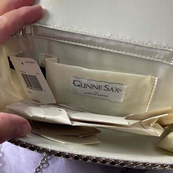 NWT Gunne Sax Jessica McClintock silver chainmail crossbody bag. - Picture 5 of 10